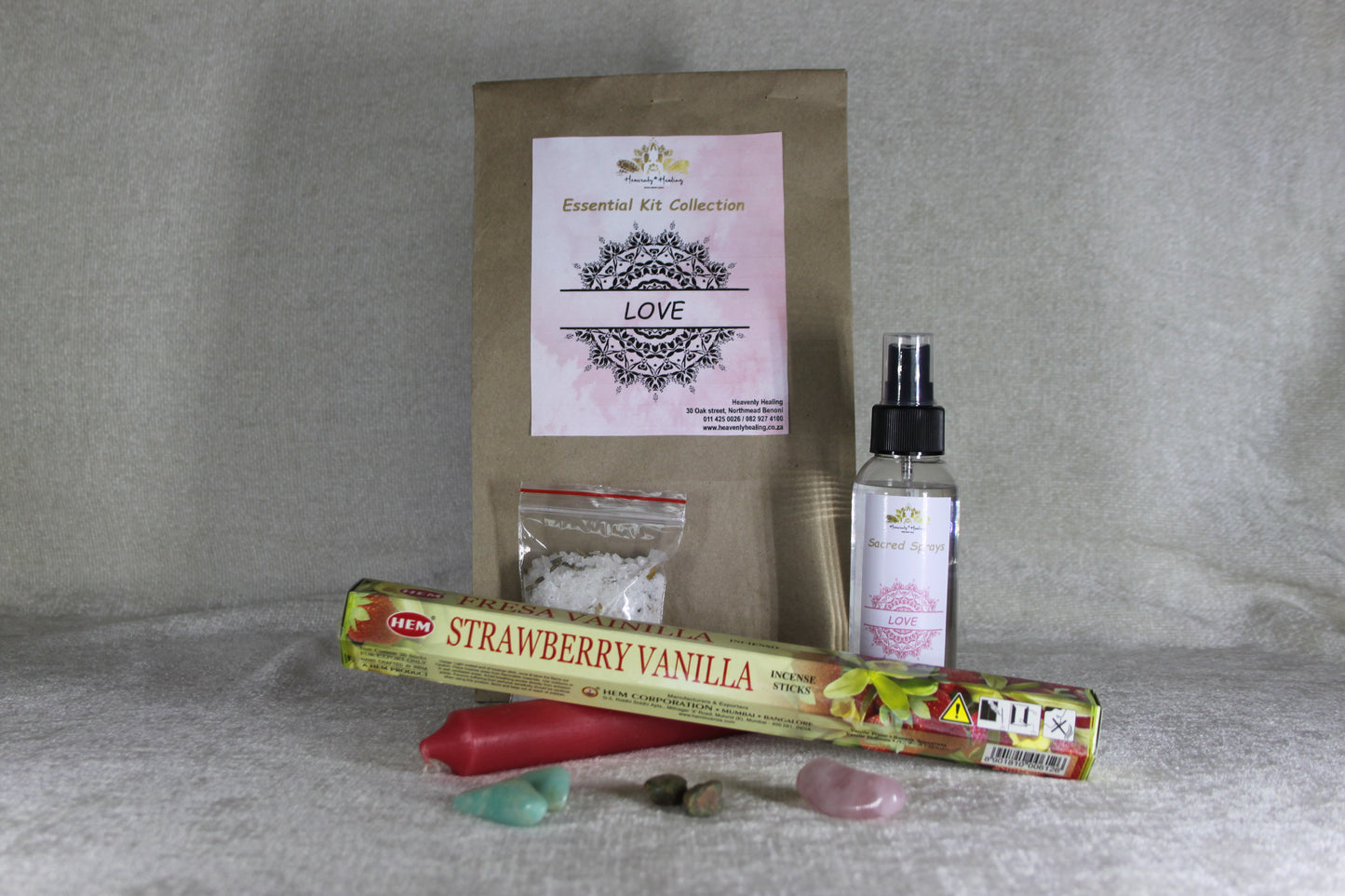 Essential Kit Collection - Love