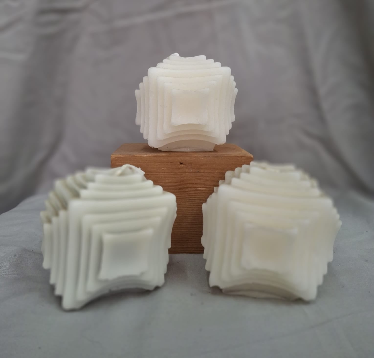 Geometric-shaped candle – modern and sacred design symbolizing harmony, balance, and energetic flow.