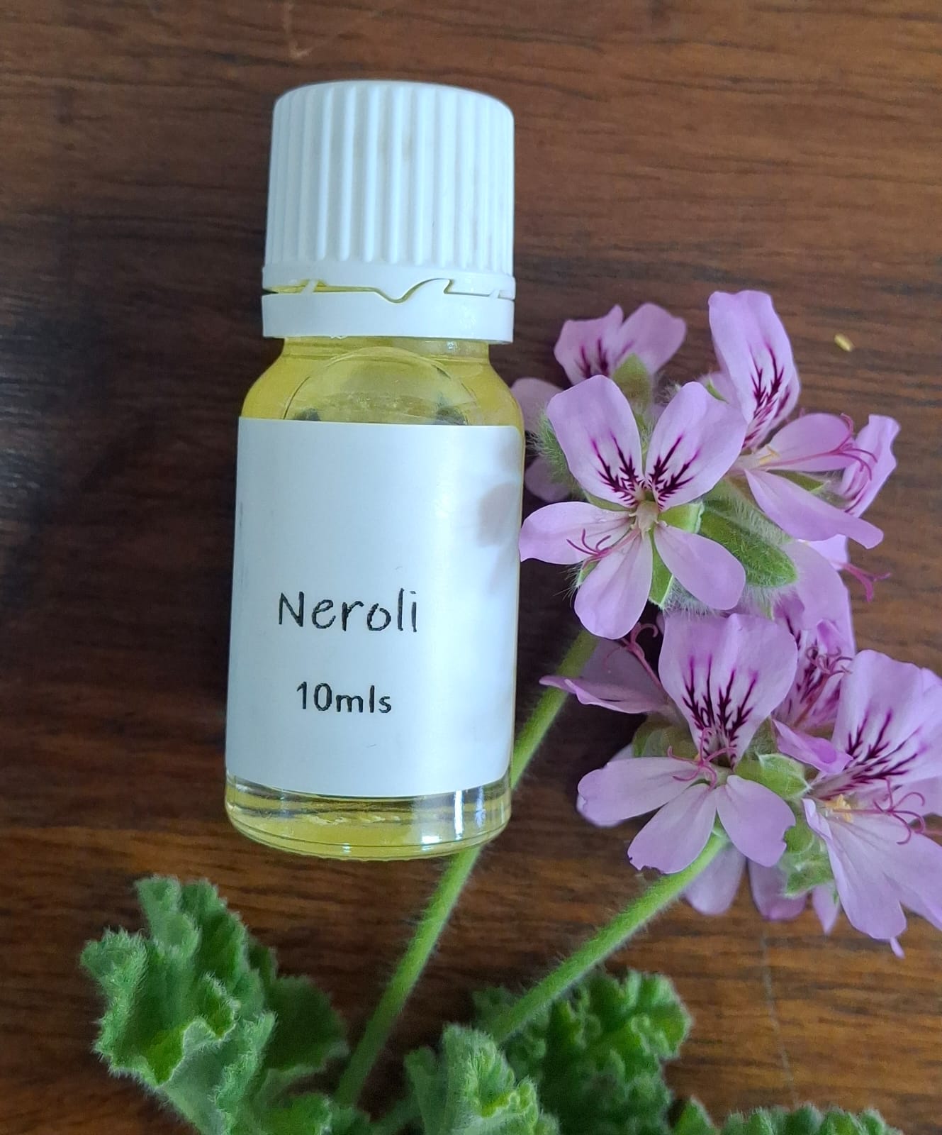 Neroli Potpourri Oil 10ml – soothing floral fragrance that promotes relaxation and emotional harmony.