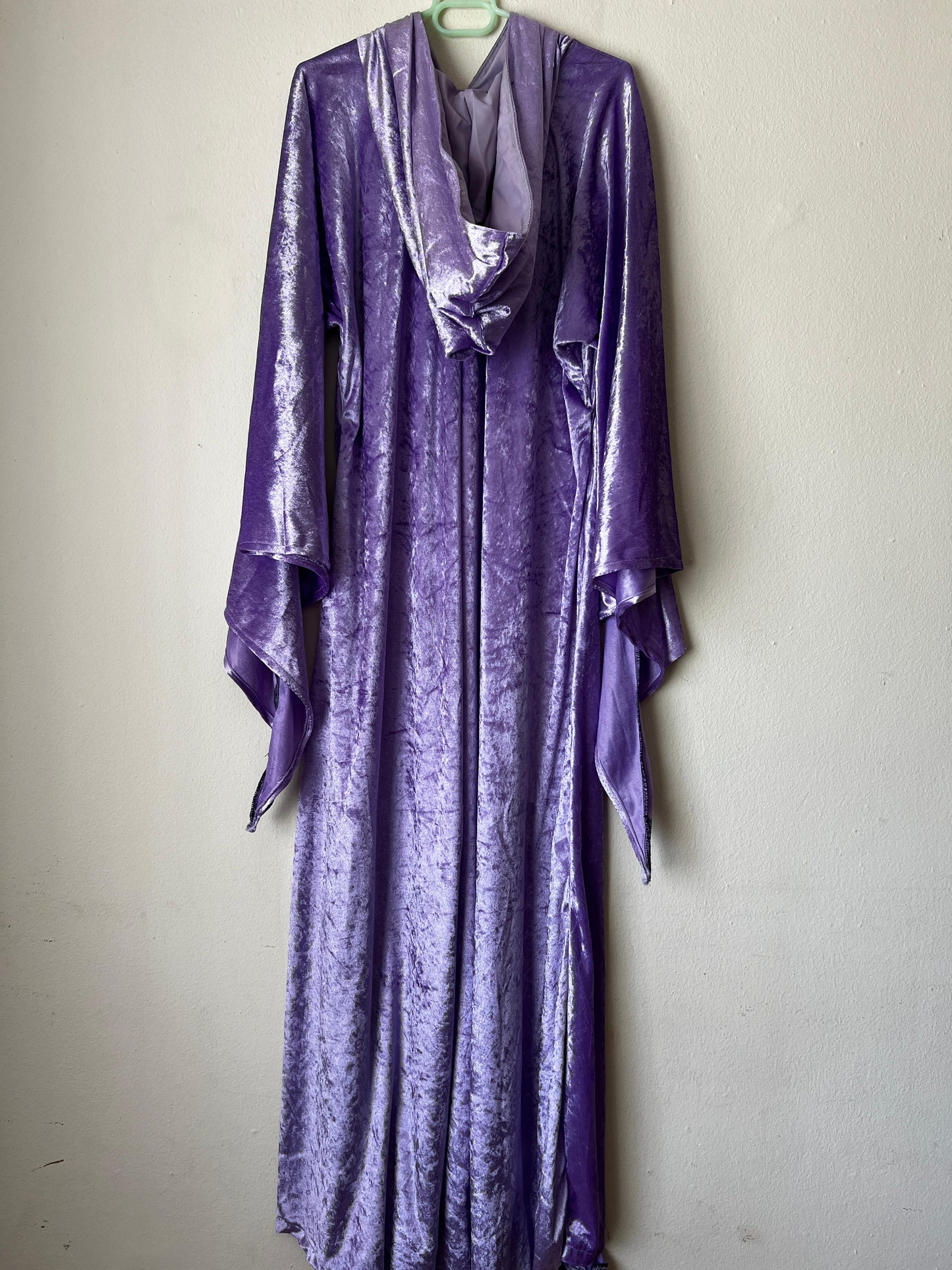 Ceremonial Robe - Velvet | Lilac